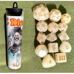 Dungeon Crawl Classics:...