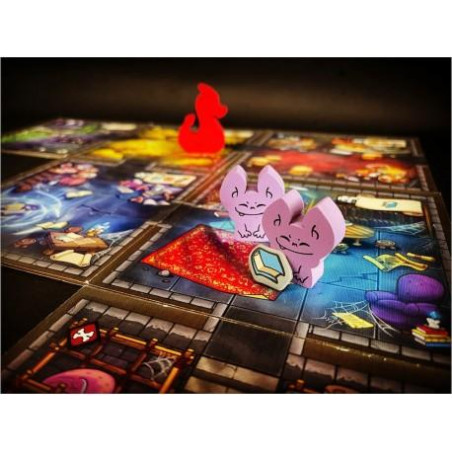 Keep The Heroes Out!: Guild...